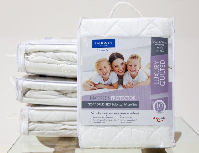 Luxury Quilted 4'0 x 6'3 Mattress Protector