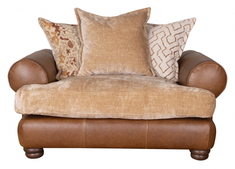Fairway Furniture Hardy Love Chair