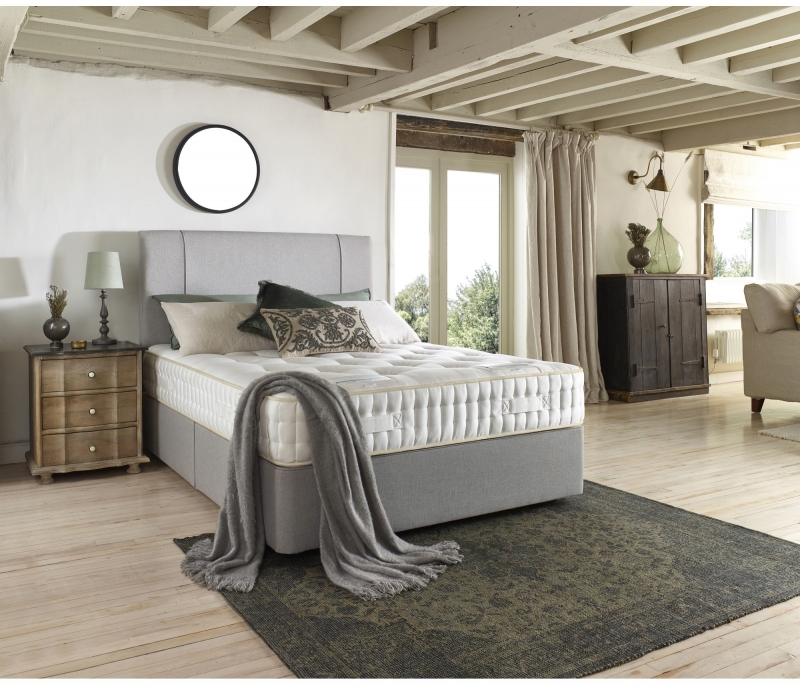 Harrison Spinks Beds Ltd Clovelly - Turn Free 6'0 Padded Top Deep Divan Set - Zip and Link